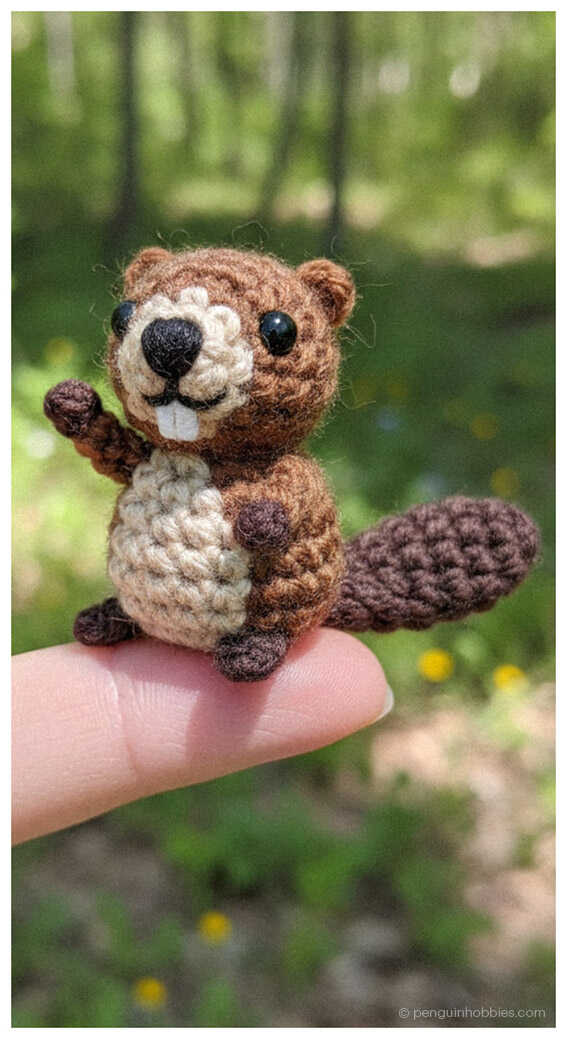 Nursery Decor Inspiration: Stylish amigurumi beaver that adds a touch of nature to any nursery.